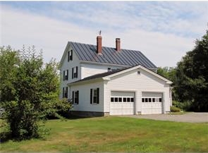4-bedroom coastal Maine 1840's Colonial for sale ~ Northport, Maine