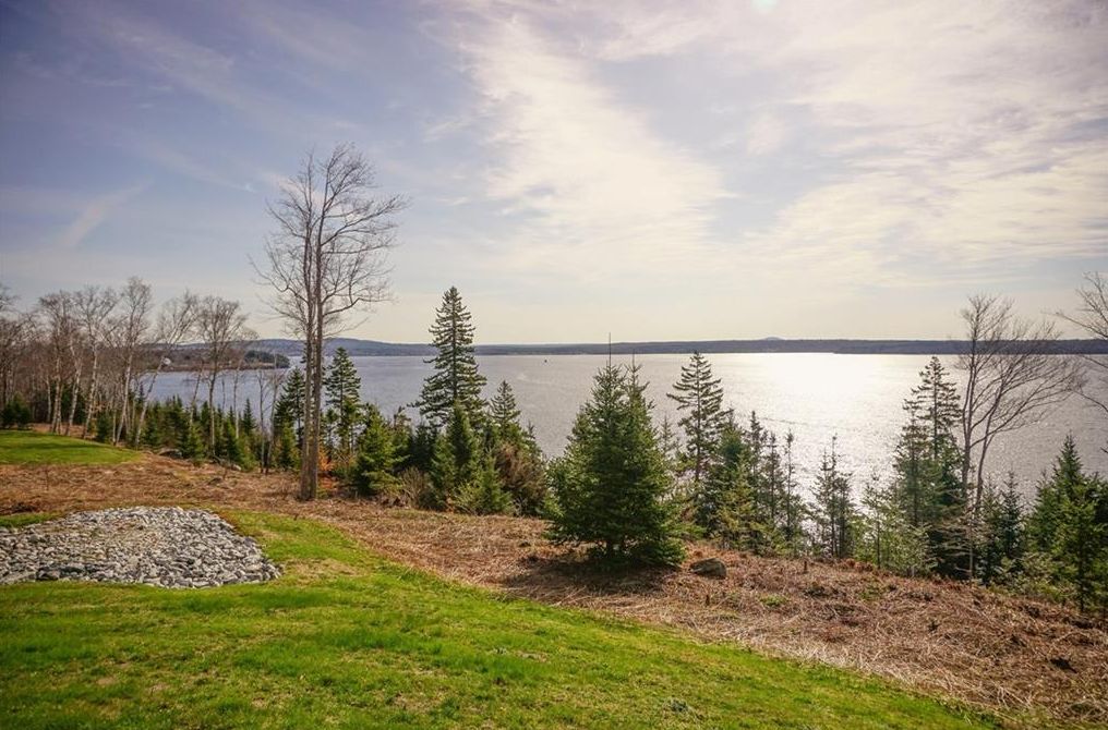 Condo for sale with Glorious views of Penobscot Bay - Stockton Springs, Maine