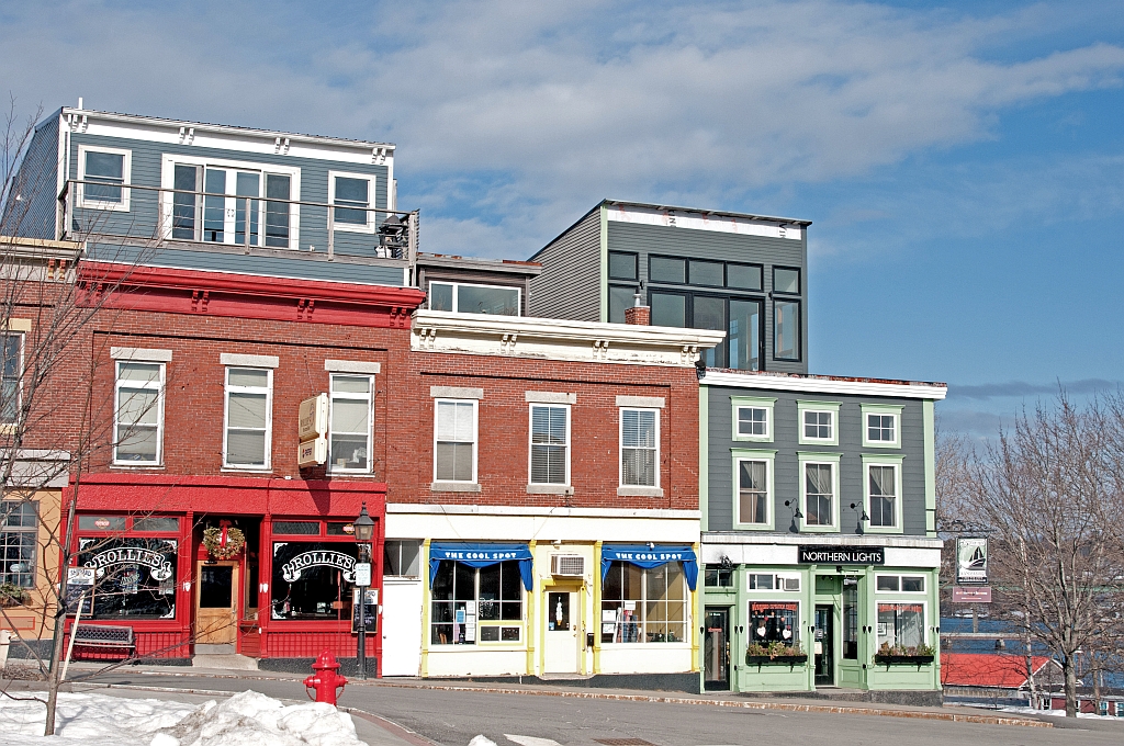 35 Main Street Belfast, Maine For Sale