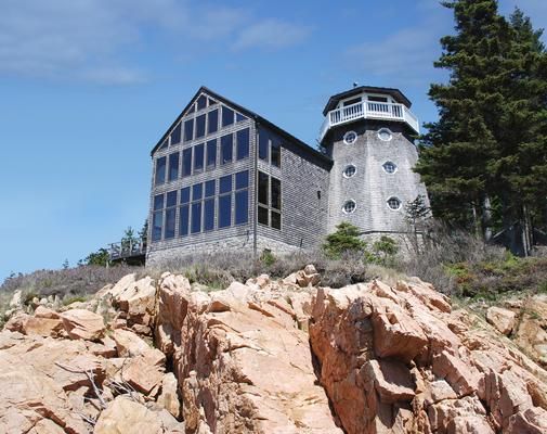 Maine Home in Deer Isle Maine with Sweeping Southerly Ocean Views of Penobscot Bay